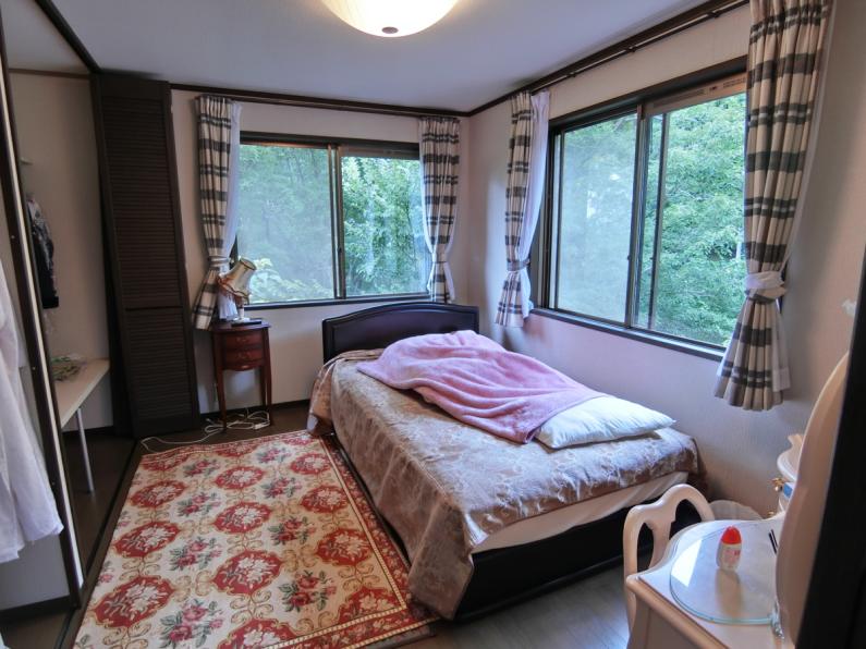 property_image