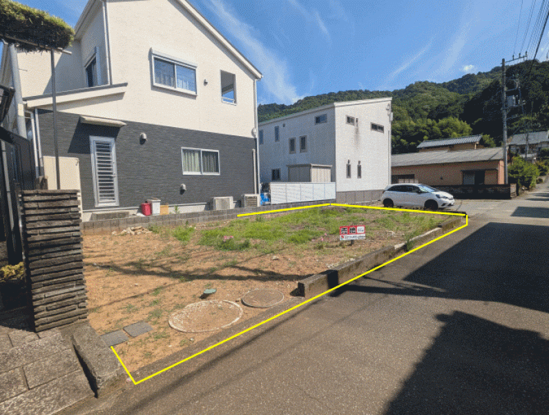 property_main_image