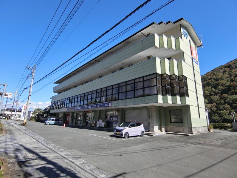 青羽根プラザ　405号室